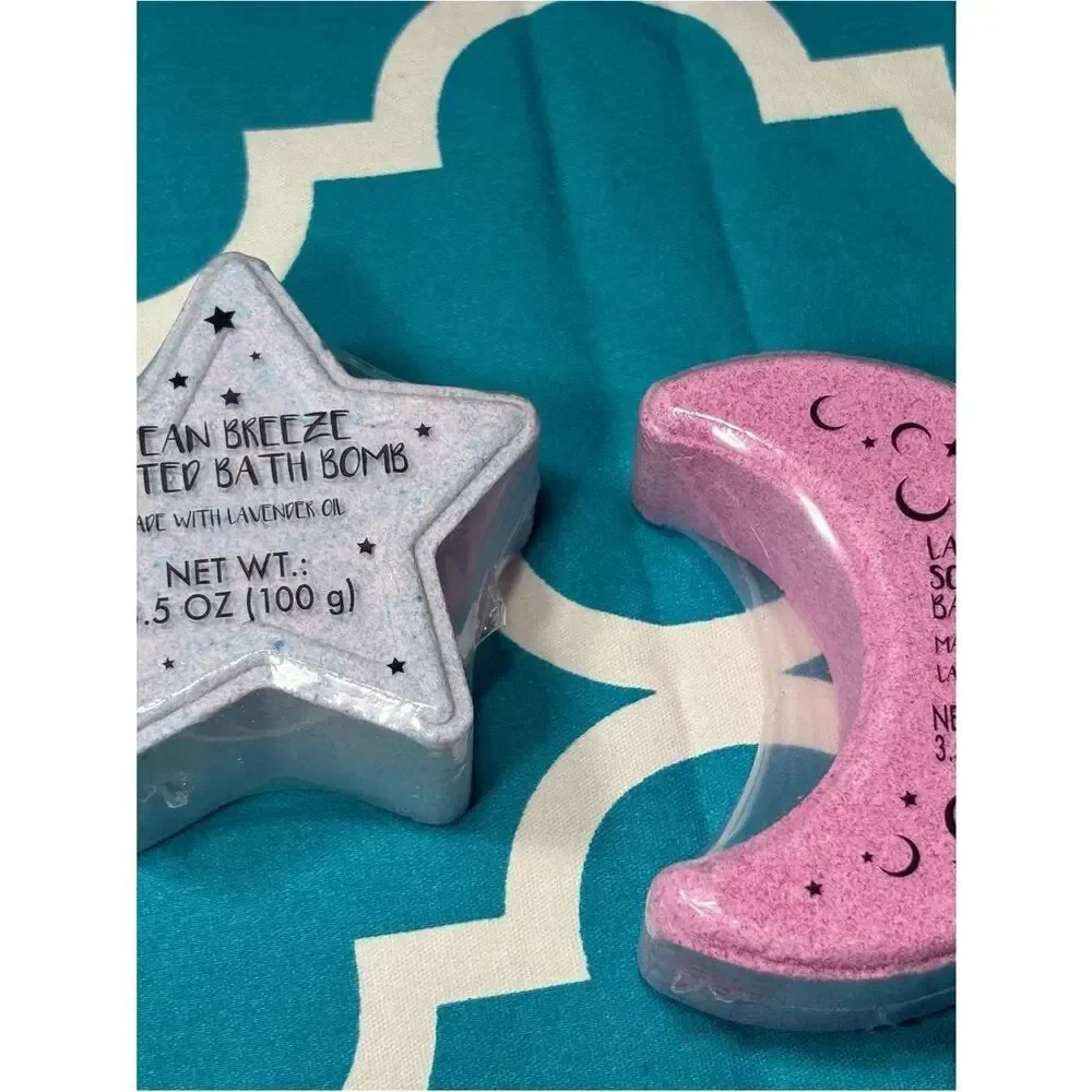 New 2 pc Lavender & Ocean Breeze Star and Moon Scented Bath Bombs